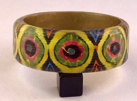 LG42 handpainted sliced lucite bangle